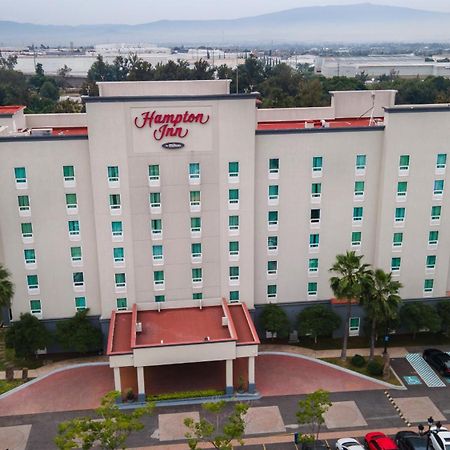 Hampton Inn By Hilton Guadalajara-Aeropuerto Las Pintas Kültér fotó